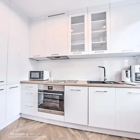 Summerwinter - Luxury Nature, View Basilica Old Town Apartment, 2 Bedrooms & Sofa Apartmán Gdaňsk